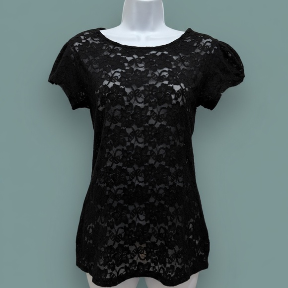 Express Floral Lace Cap-Sleeve Top Black M - Picture 1 of 10